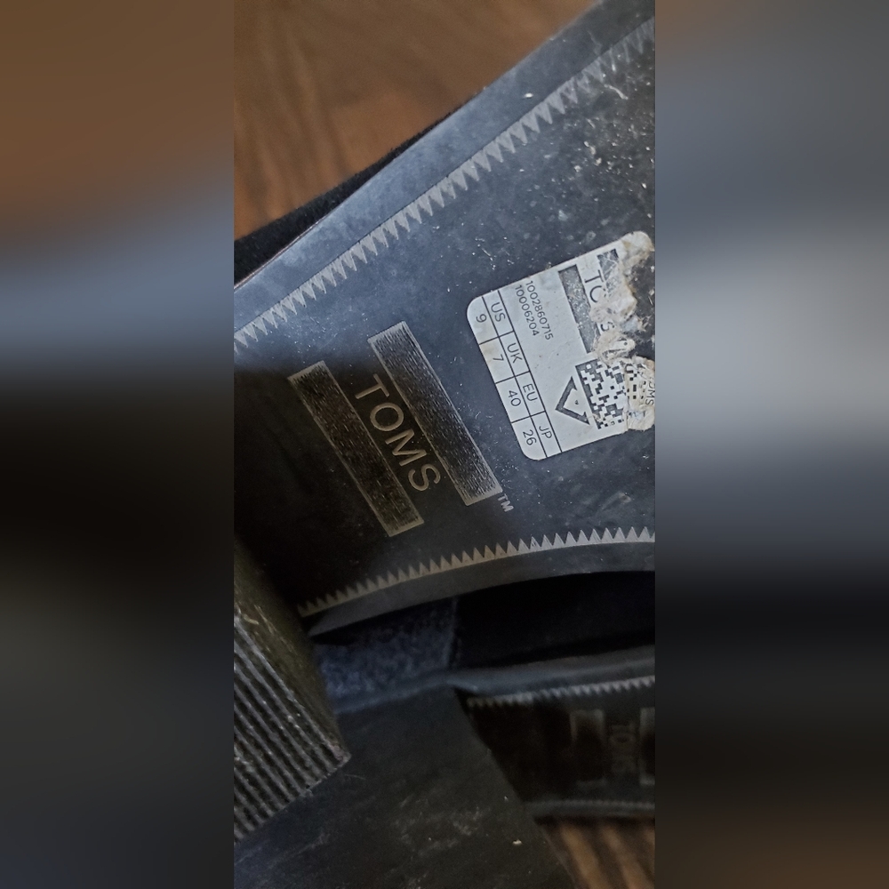 Toms Boot Heels Size 9 - Picture 7 of 7